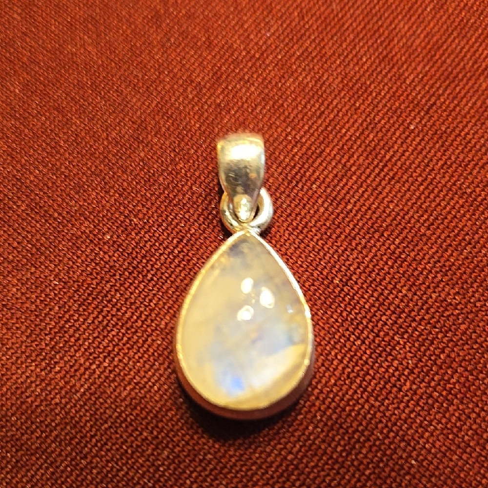 Moonstone Pendent - image 1